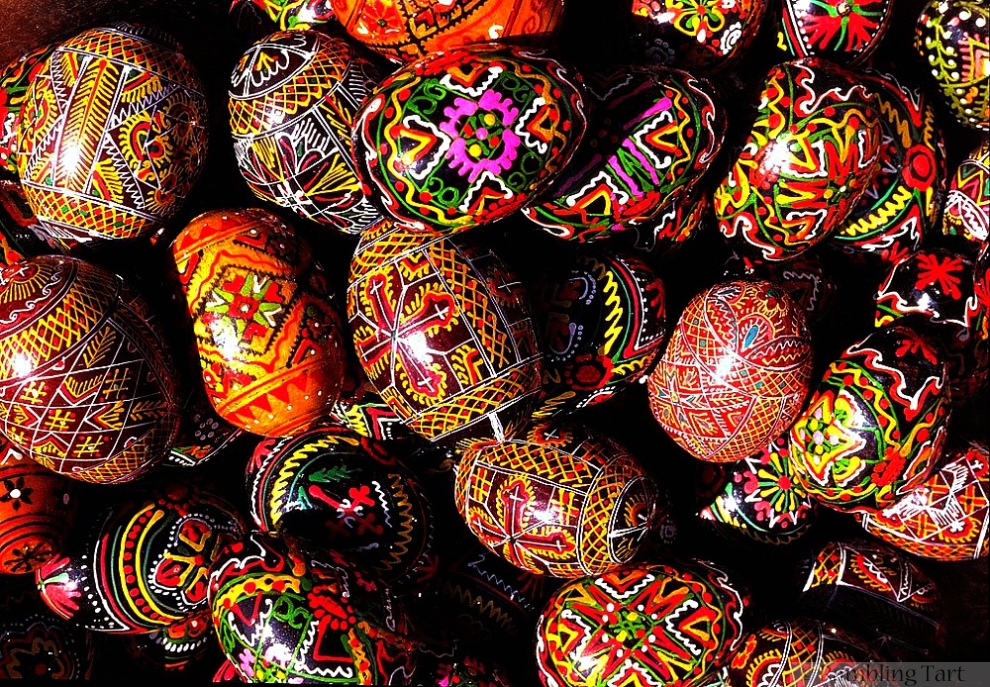 Easter-eggs-in-Greece-by-Reinhard-Kirchner(pp_w990_h687_m1312888779_a25_pBR).jpg
